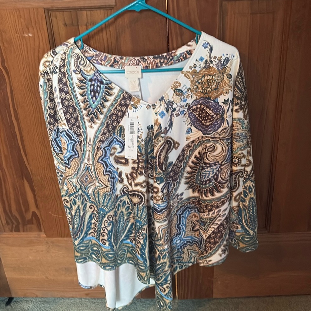 Stunning poncho by Chico